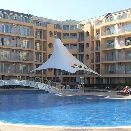 New Estate Polo Апартамент Слънчев бряг